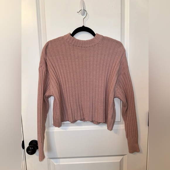 AE Cropped Rib Knit Sweater - Picture 4 of 9
